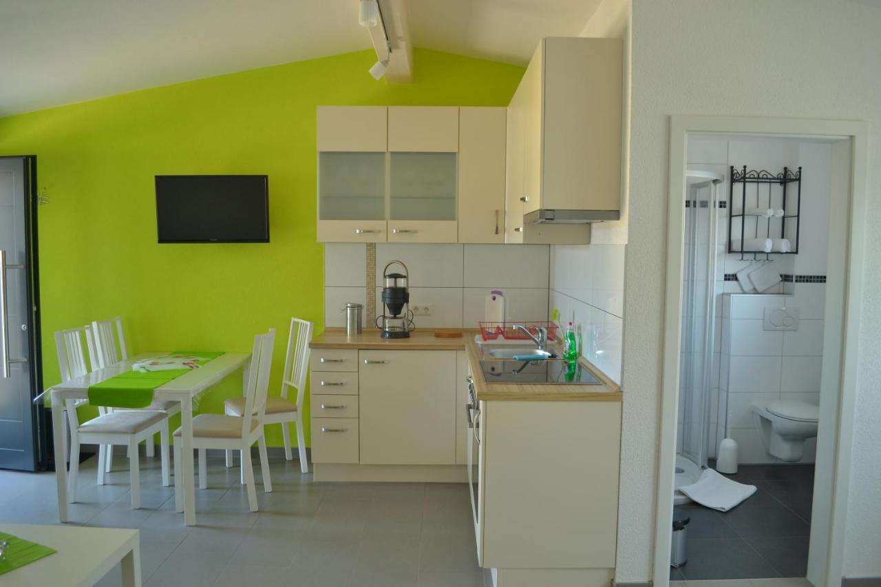 Ferienwohnung am Seewald Meckenbeuren Exterior foto